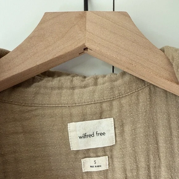 Wilfred Free Sail Shirt | Size S | Taupe Beige | Aritzia - Picture 4 of 8